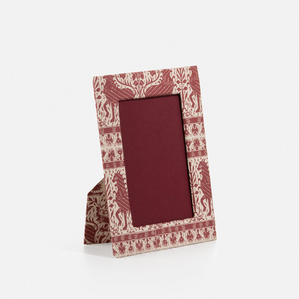Cornice<br> Woodcut Collection