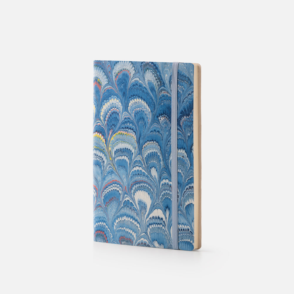 Notebook with blank pages and elastic band<br> Softcover - Cottonpaper Pavoni Collection