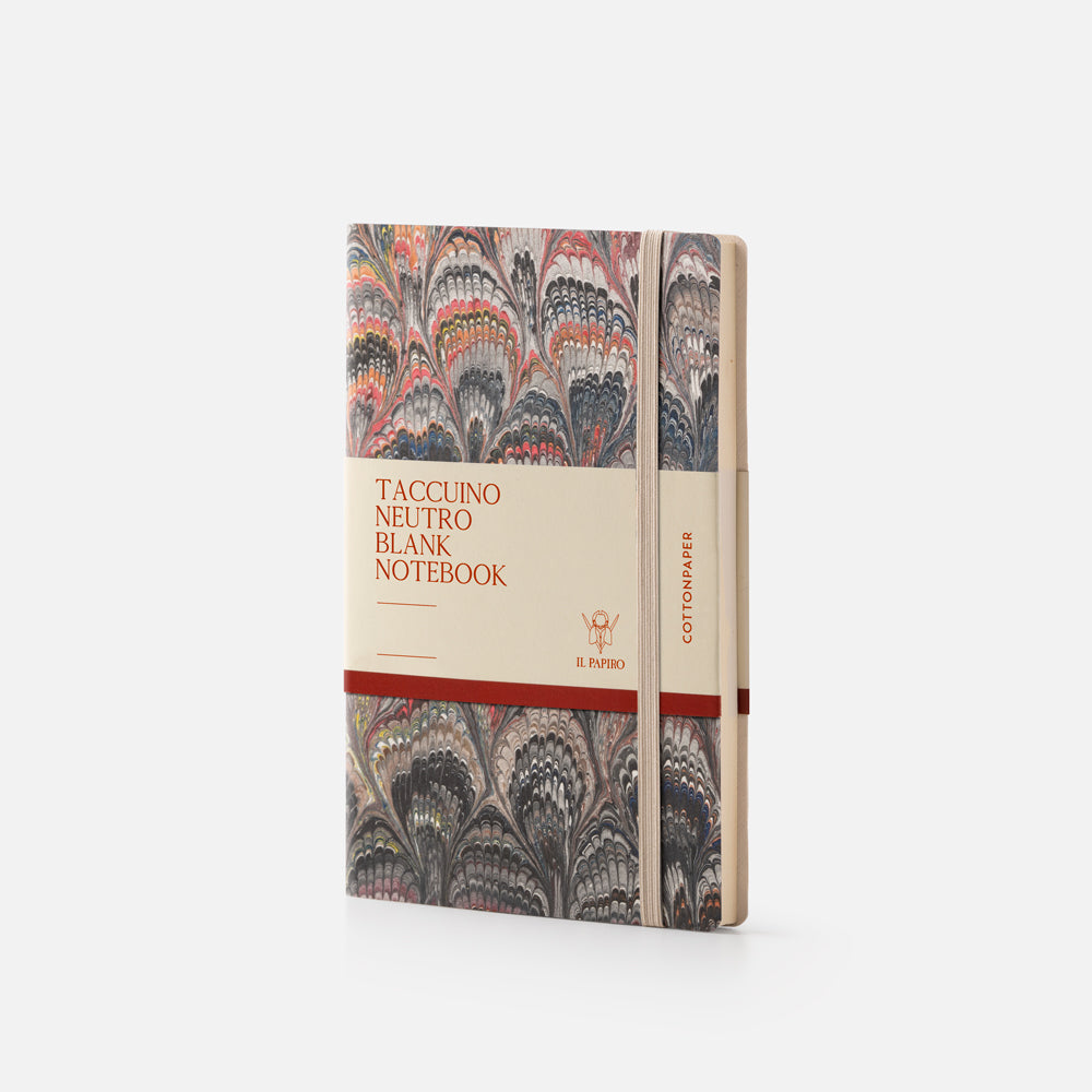 Notebook with blank pages and elastic band<br> Softcover - Cottonpaper Pavoni Collection