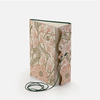 Notebook with lace and lined pages<br> Hardcover - Woodcut