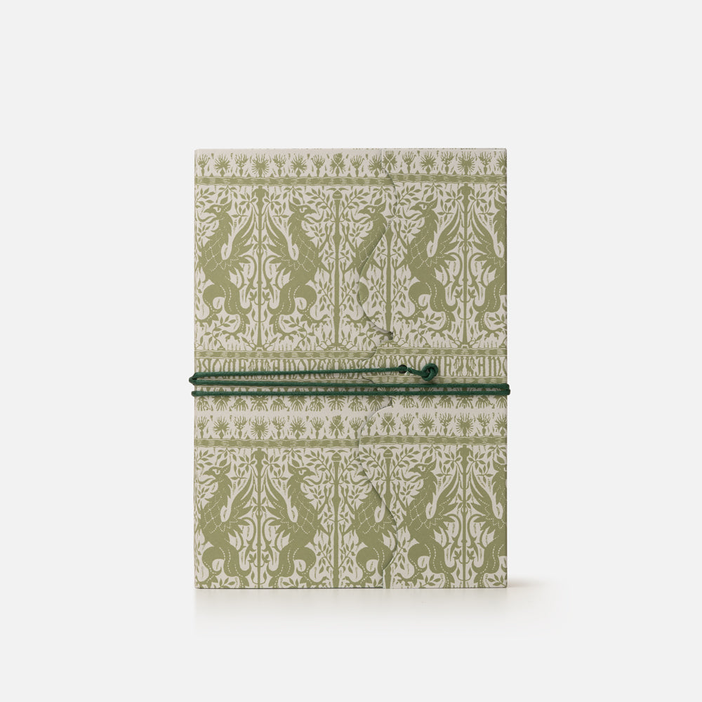 Notebook with lace and lined pages<br> Hardcover - Woodcut