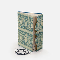 Notebook with lace and lined pages<br> Hardcover - Woodcut