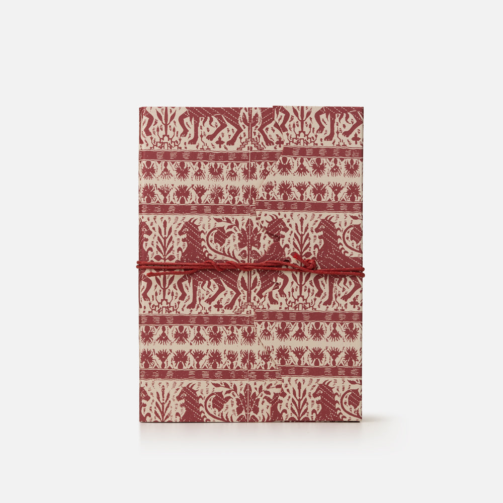 Notebook with lace and lined pages<br> Hardcover - Woodcut