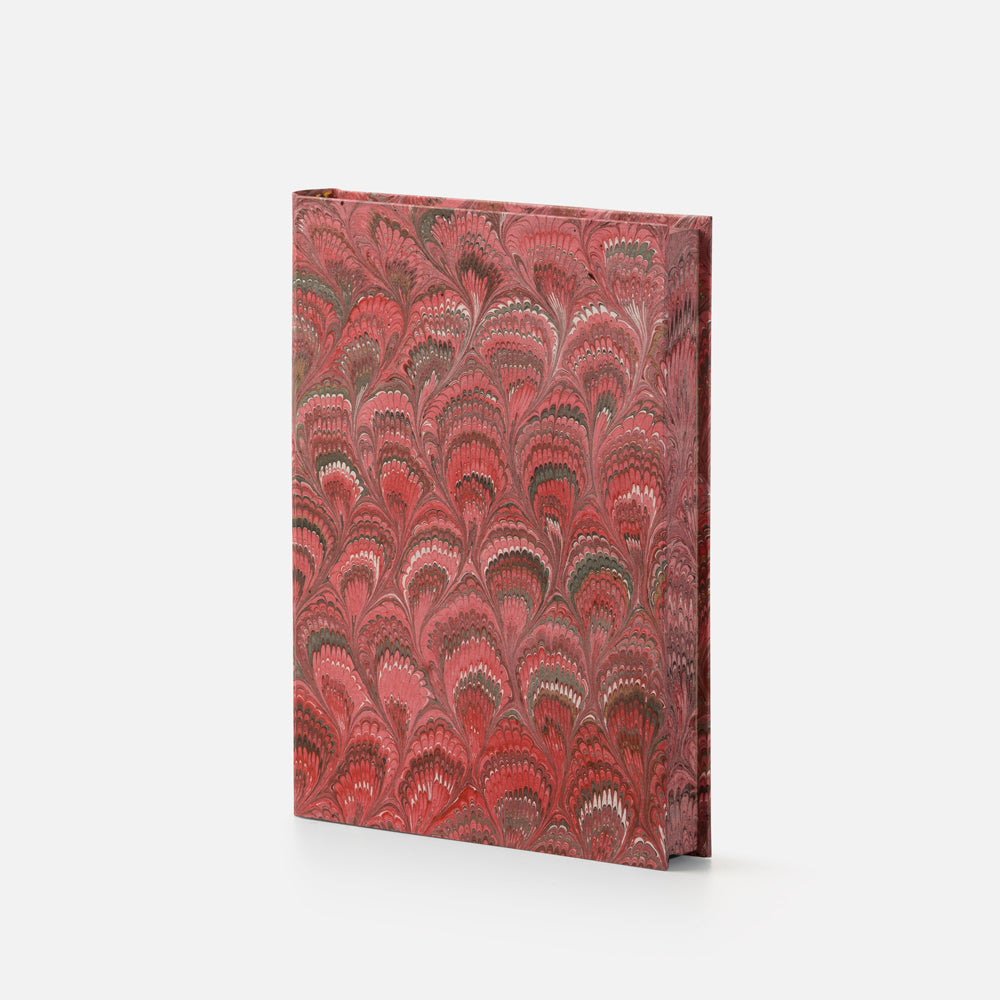 Taccuino pagine bianche<br>copertina rigida con taglio marmorizzato<br>collezione Pavoni