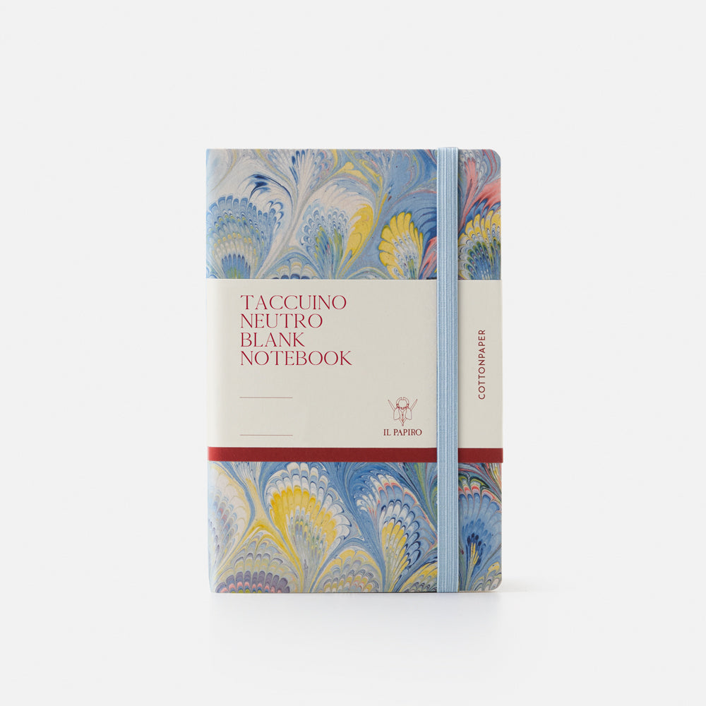 Notebook with blank pages and elastic band<br> Softcover - Cottonpaper Pavoni Collection