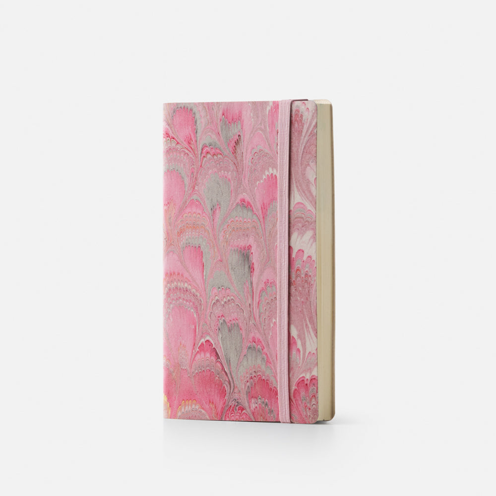 Notebook with blank pages and elastic band<br> Softcover - Cottonpaper Pavoni Collection