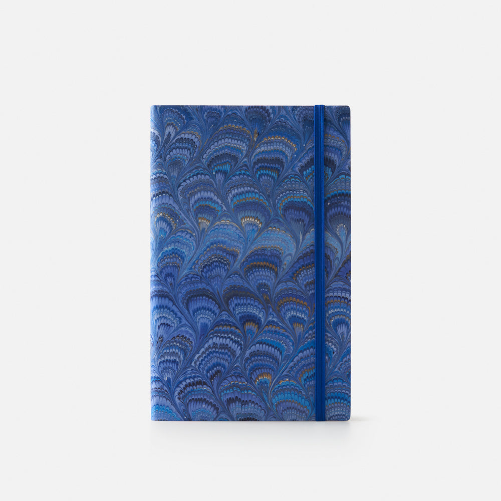 Notebook with blank pages and elastic band<br> Softcover - Cottonpaper Pavoni Collection