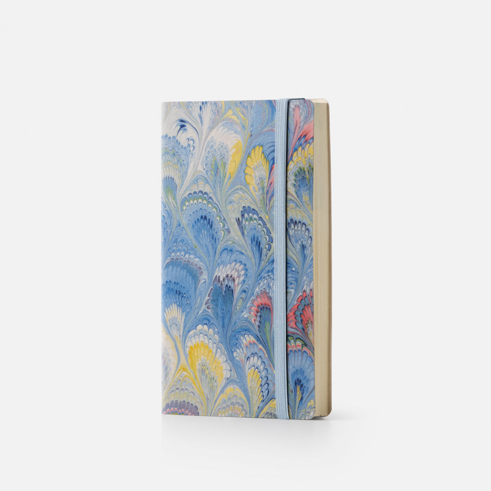 Notebook with blank pages and elastic band<br> Softcover - Cottonpaper Pavoni Collection