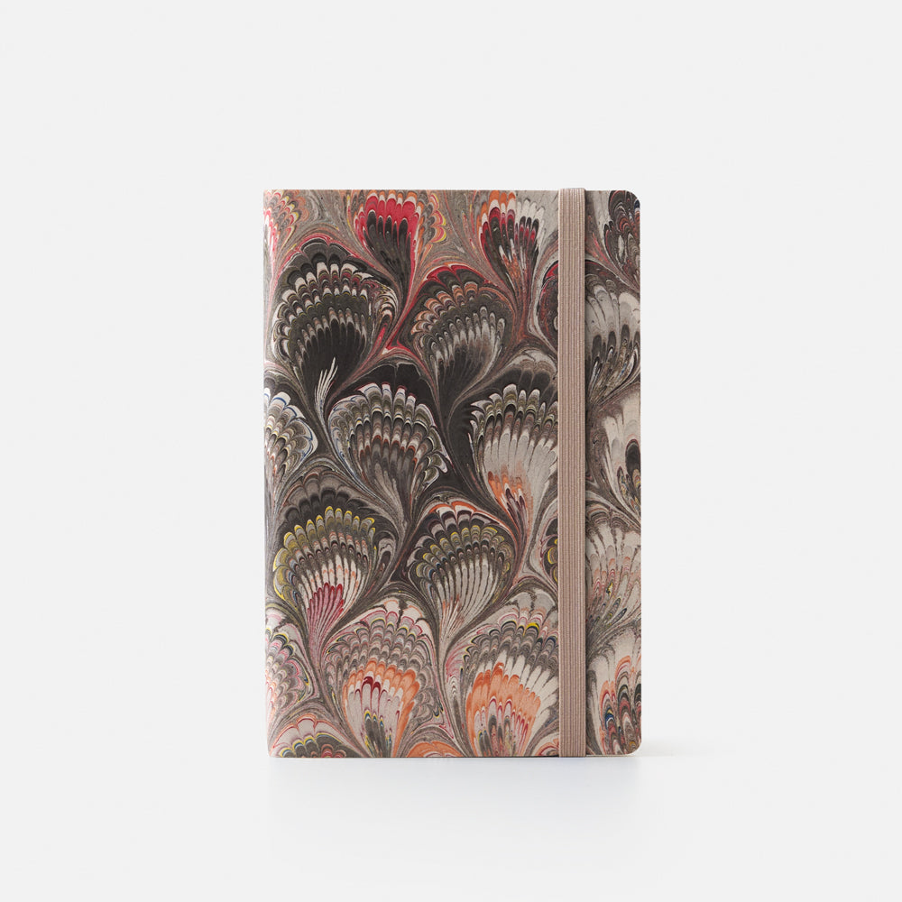 Lined notebook with elastic band<br> Softcover - Cottonpaper Pavoni Collection
