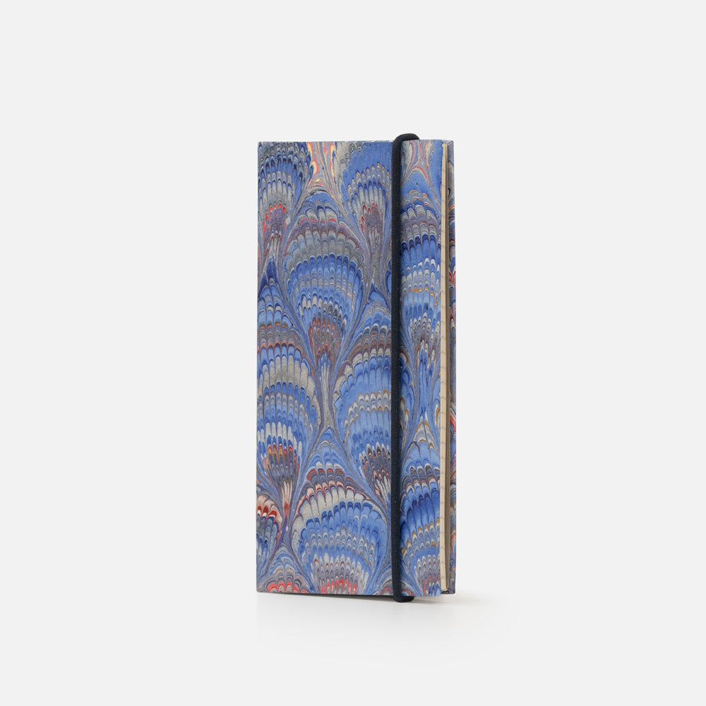 Lined notebook with elastic band<br> Hardcover - Pavoni Collection