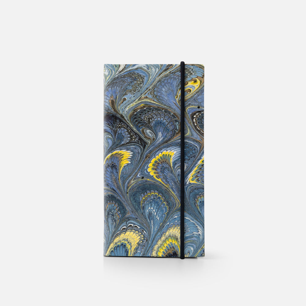Lined notebook with elastic band<br> Hardcover - Pavoni Collection