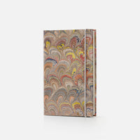 Lined notebook with elastic band<br> Hardcover - Pavoni Collection