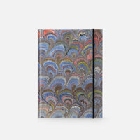 Lined notebook with elastic band<br> Hardcover - Pavoni Collection